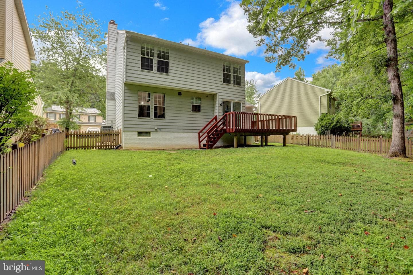 9060 Manorwood Road photo 31