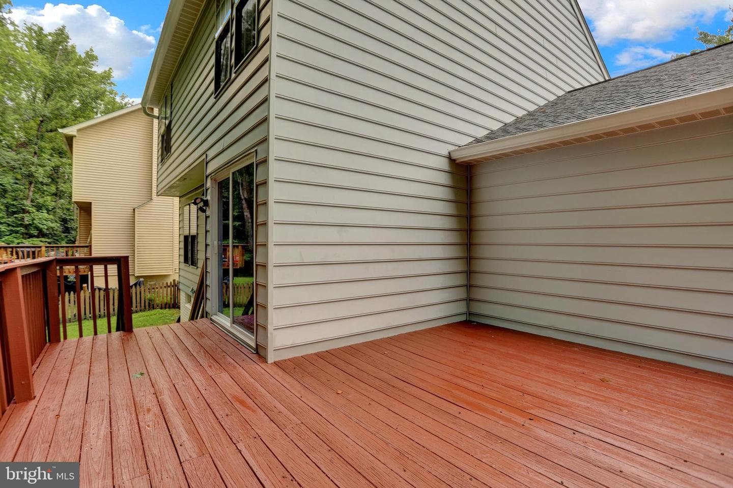 9060 Manorwood Road photo 34