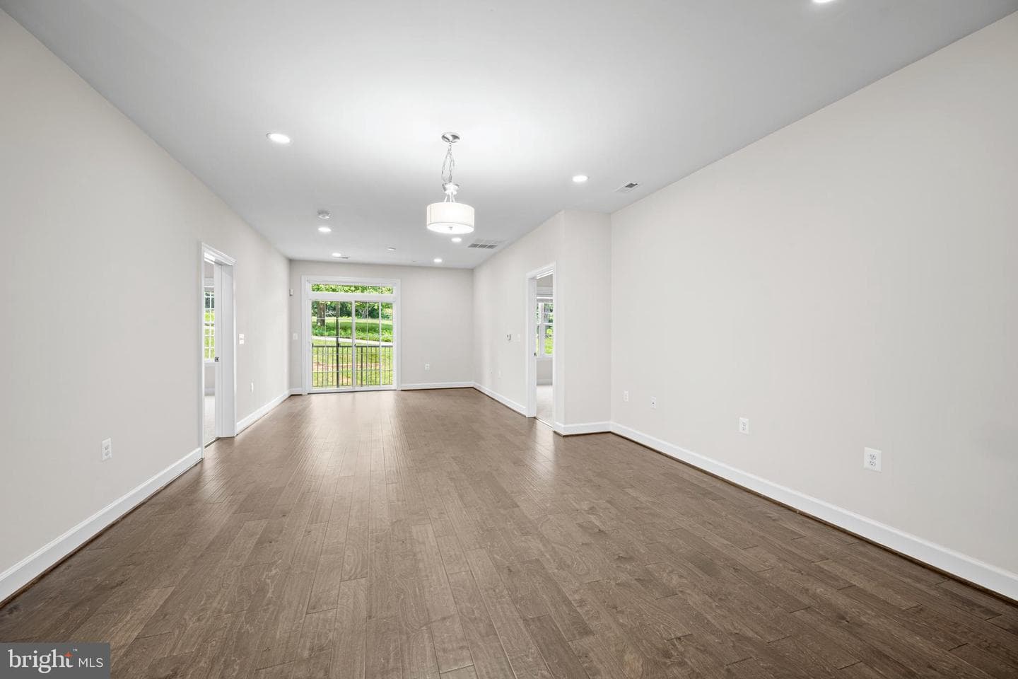 10520 Resort Road #106 photo 13