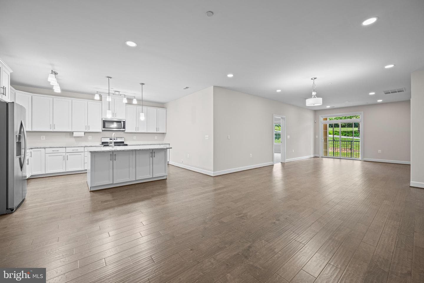 10520 Resort Road #106 photo 2