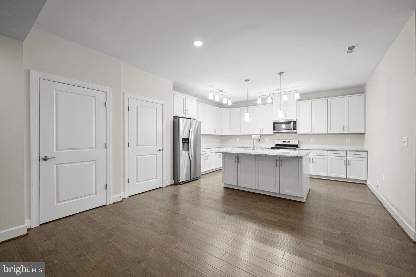 10520 Resort Road #106 photo 3
