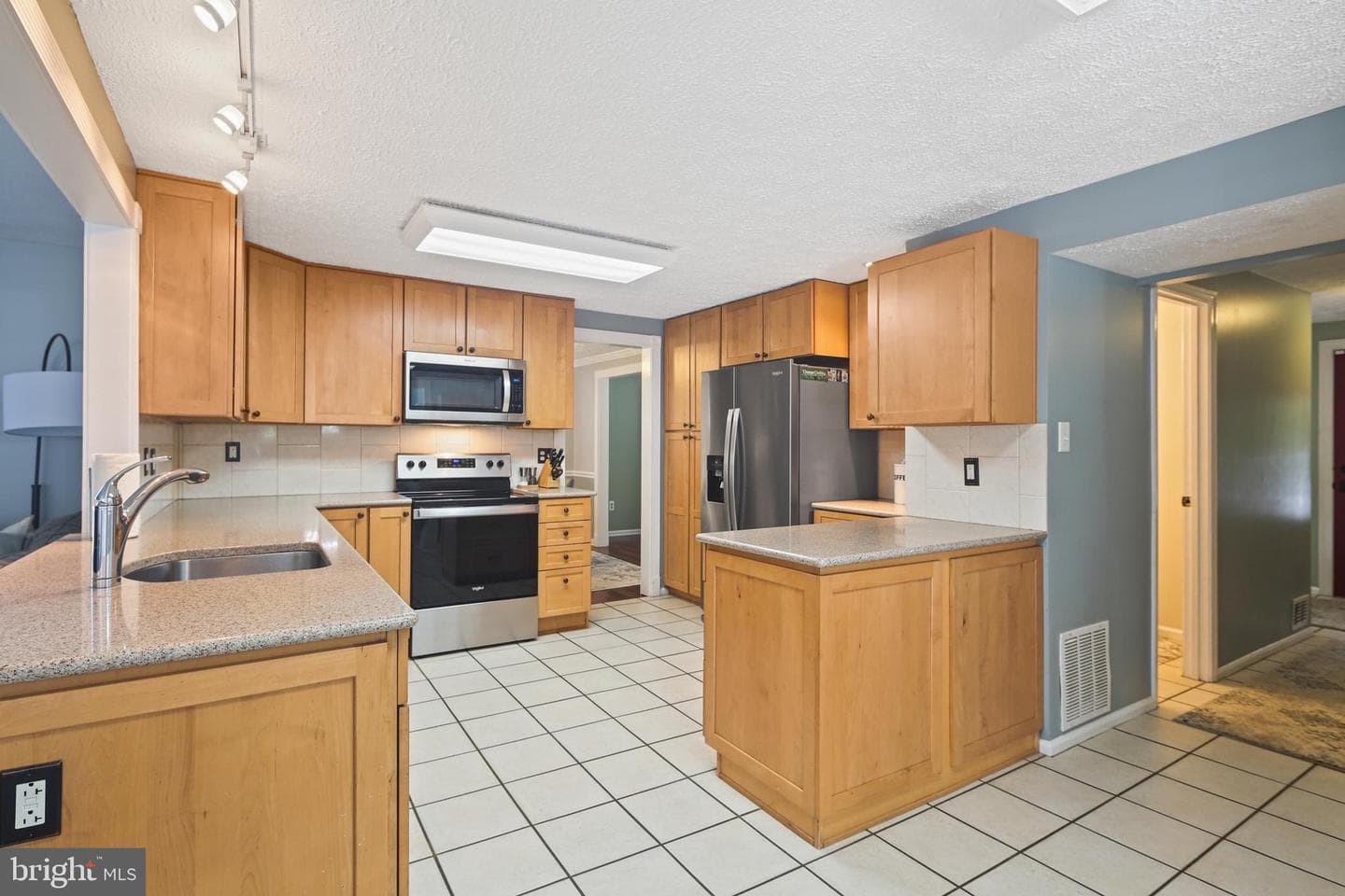 10804 Terrier Court photo 7