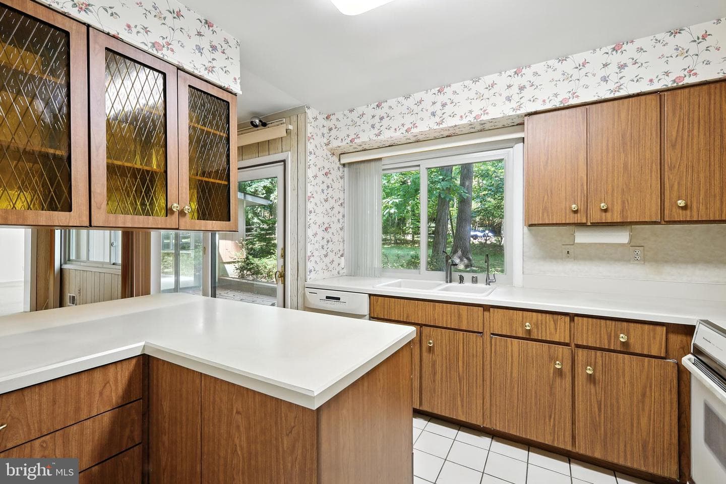 10958 Swansfield Road photo 11