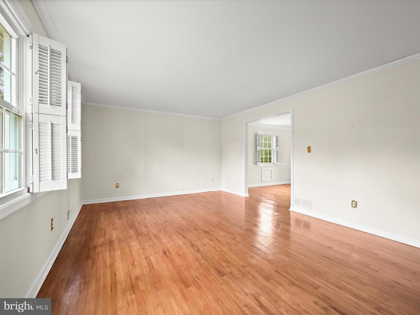 3044 Hickorymede Court photo 13