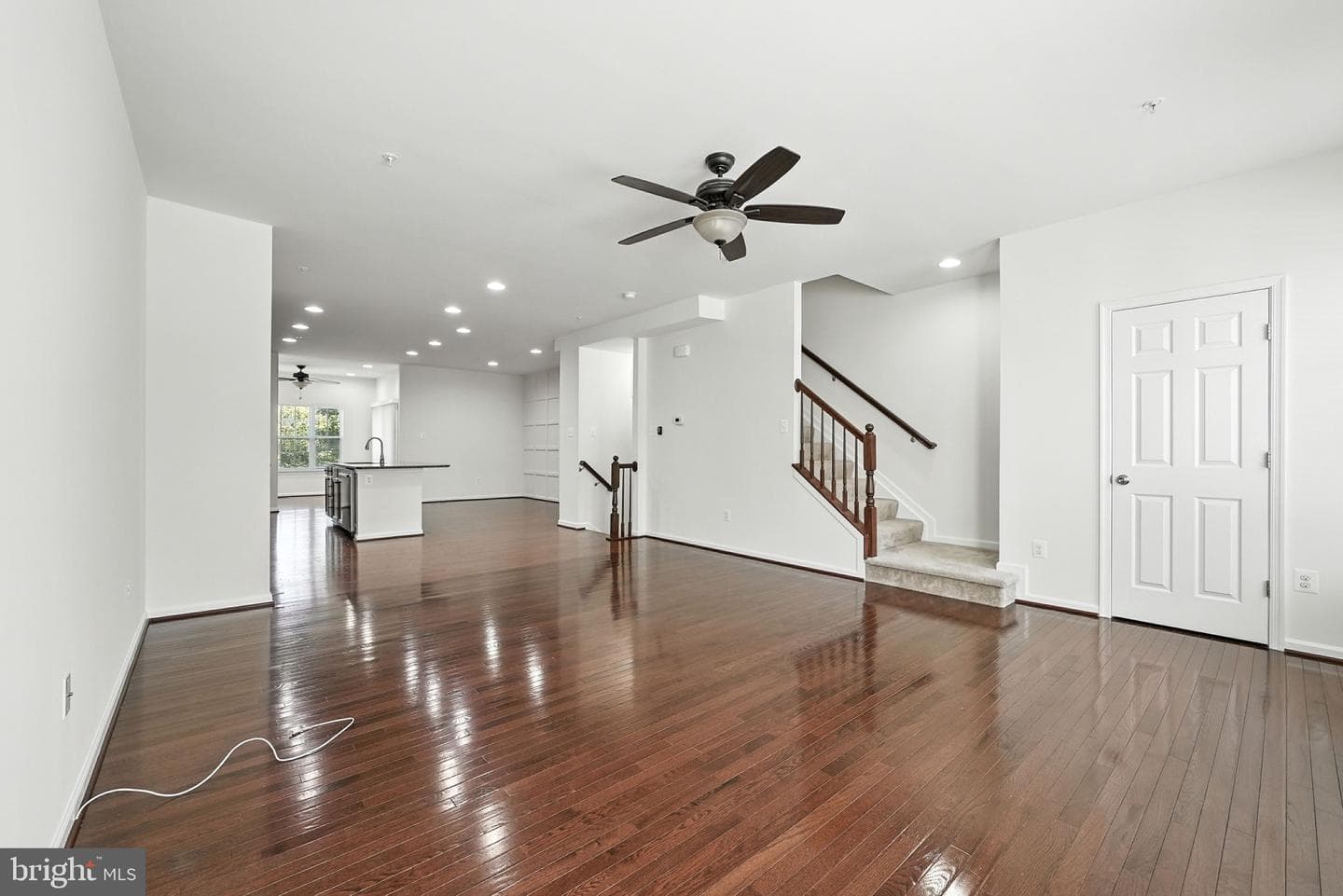 6803 Green Mill Way photo 11