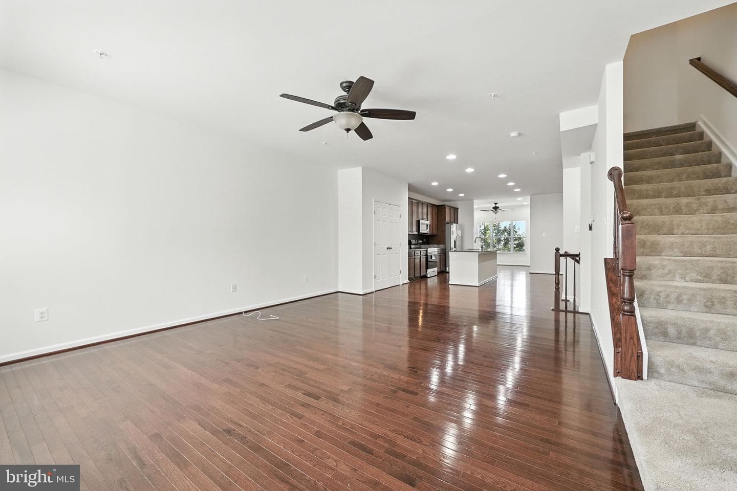 6803 Green Mill Way photo 13