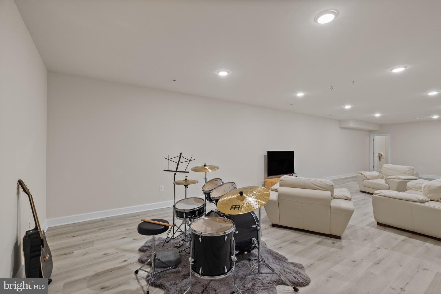 2608 Vardon Lane photo 33