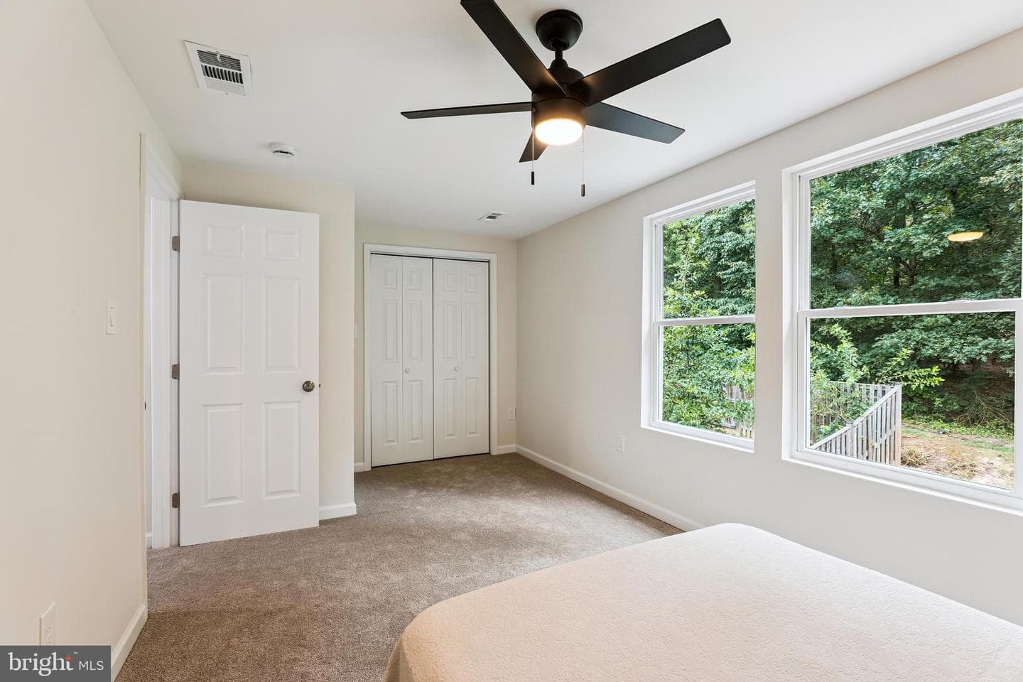 8114 Sheffield Court photo 15