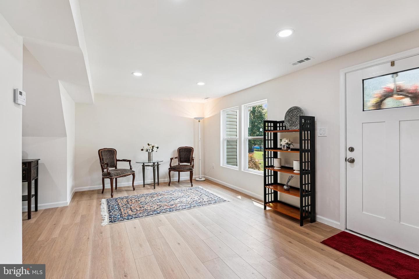 8114 Sheffield Court photo 2