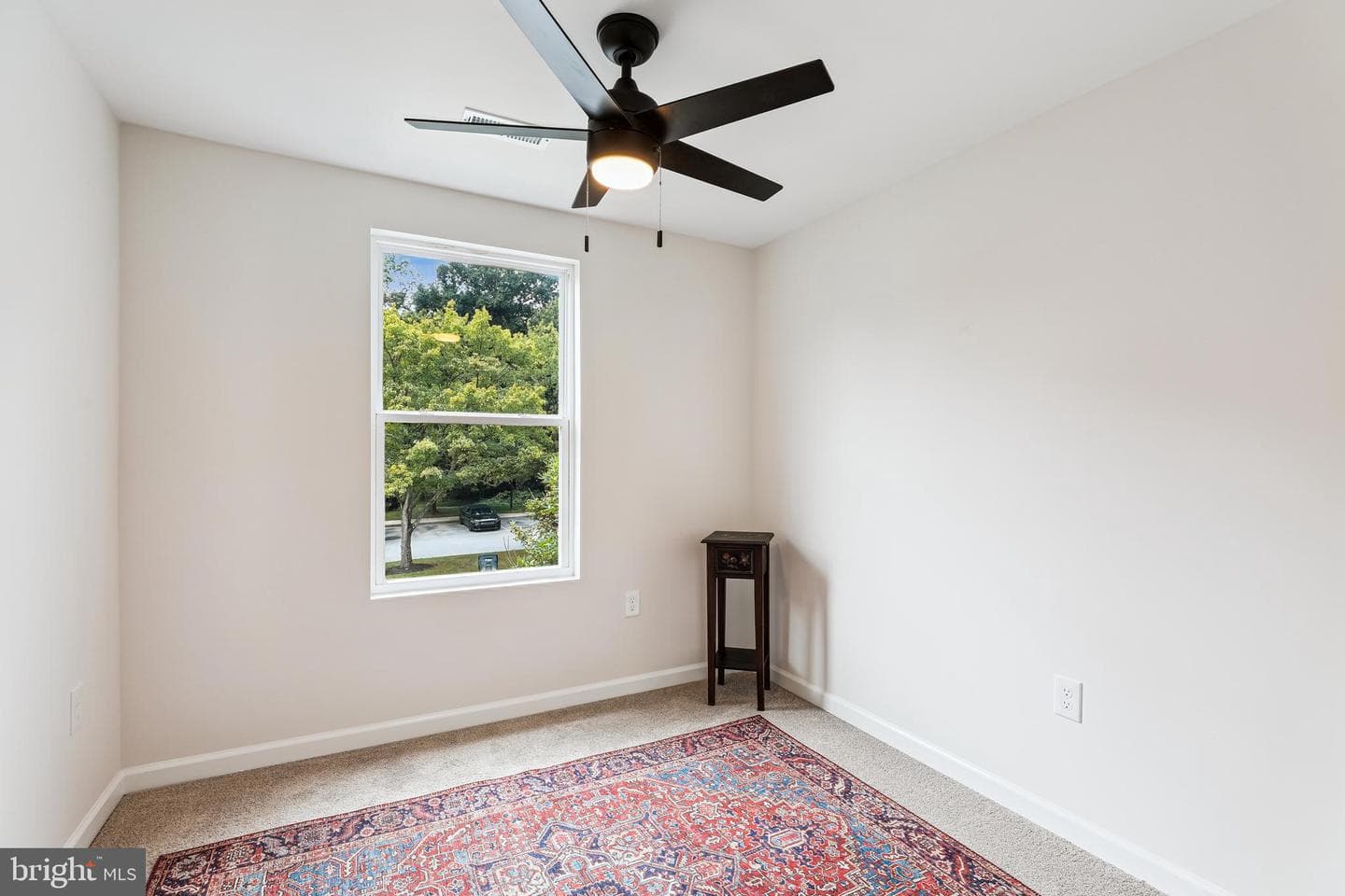 8114 Sheffield Court photo 20