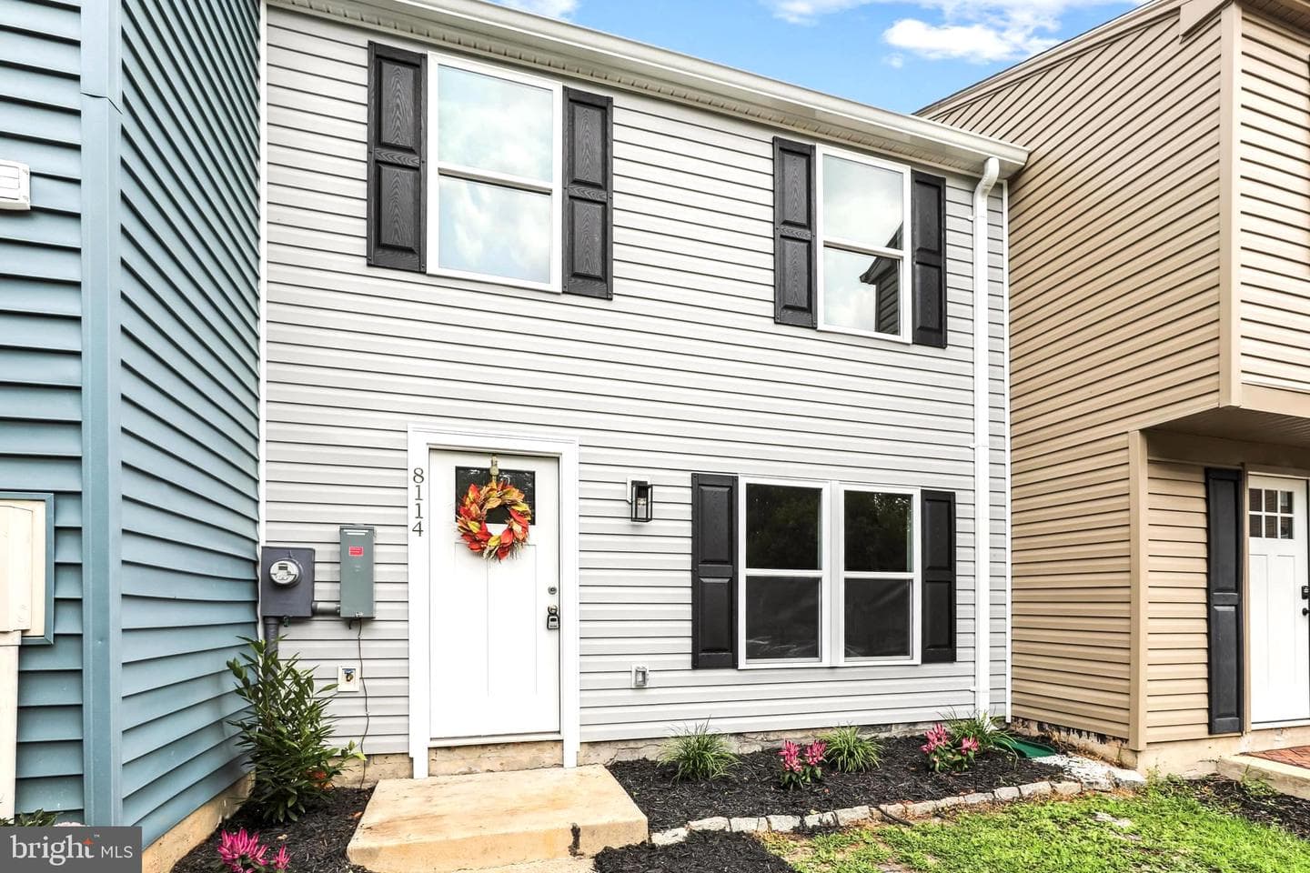 8114 Sheffield Court photo 23