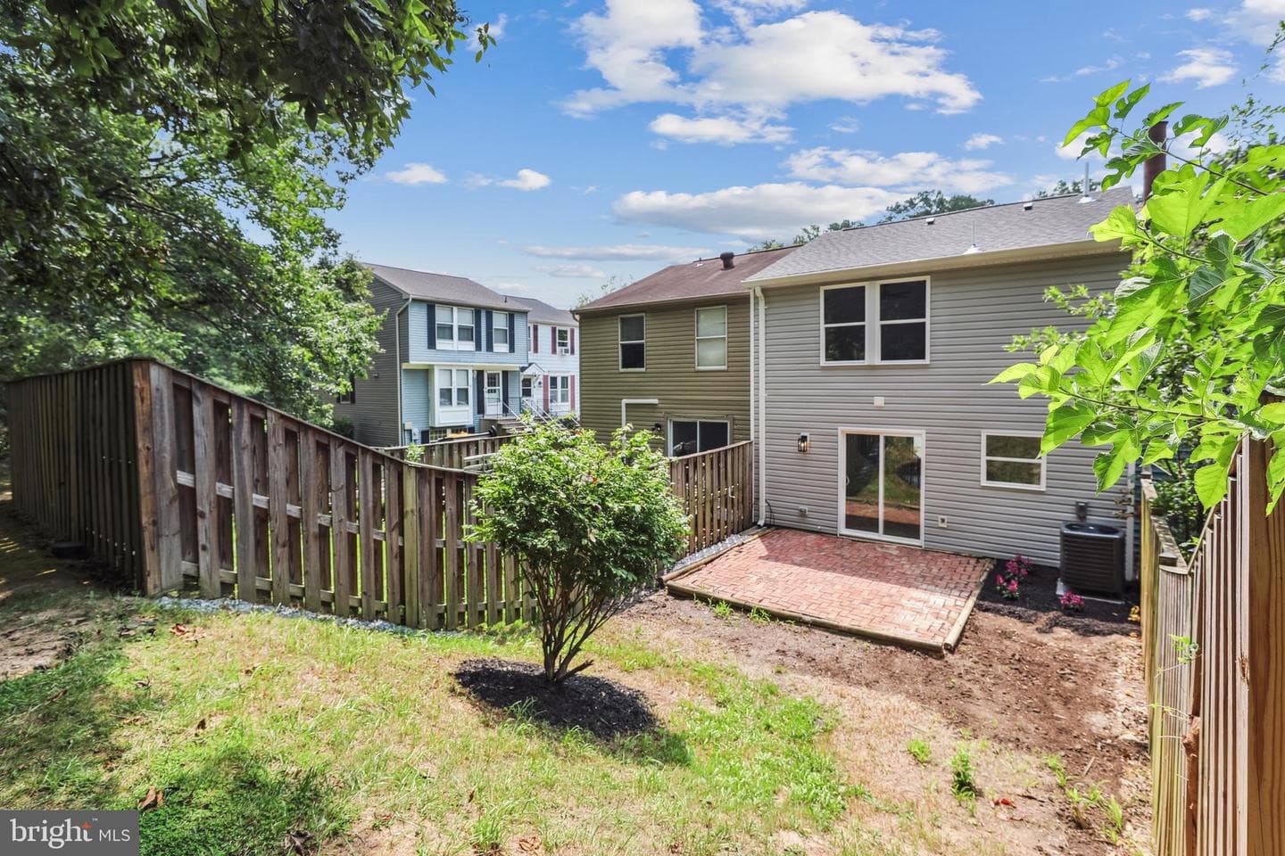 8114 Sheffield Court photo 24