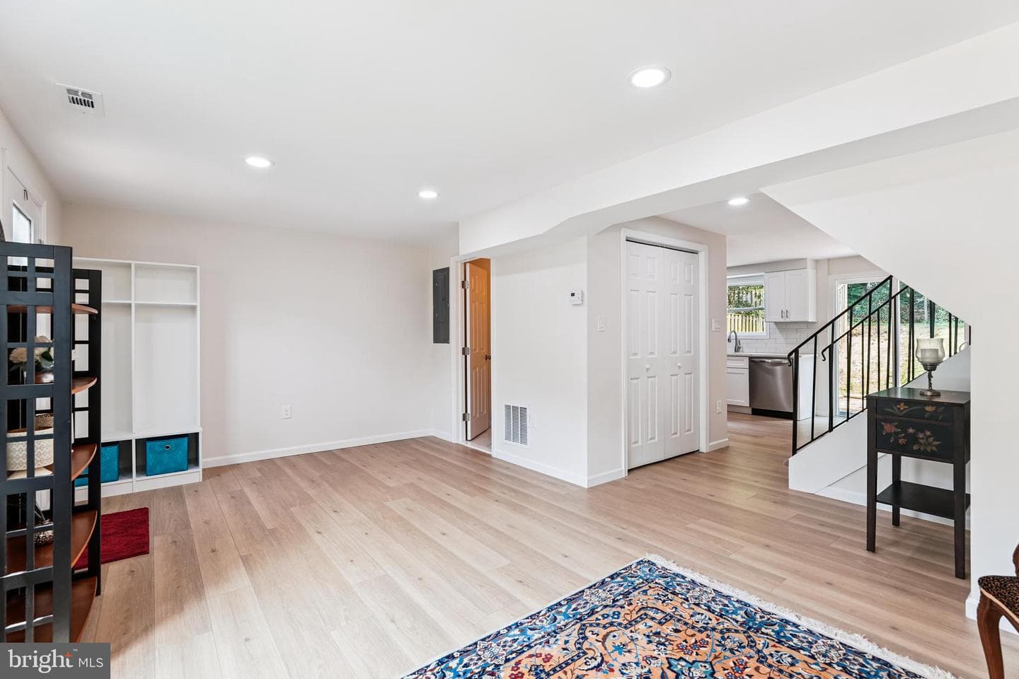 8114 Sheffield Court photo 5