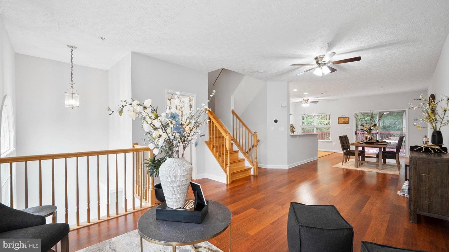 8349 Wades Way photo 11