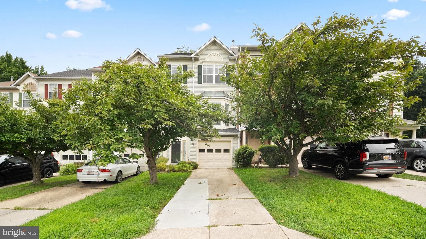 8349 Wades Way photo 2