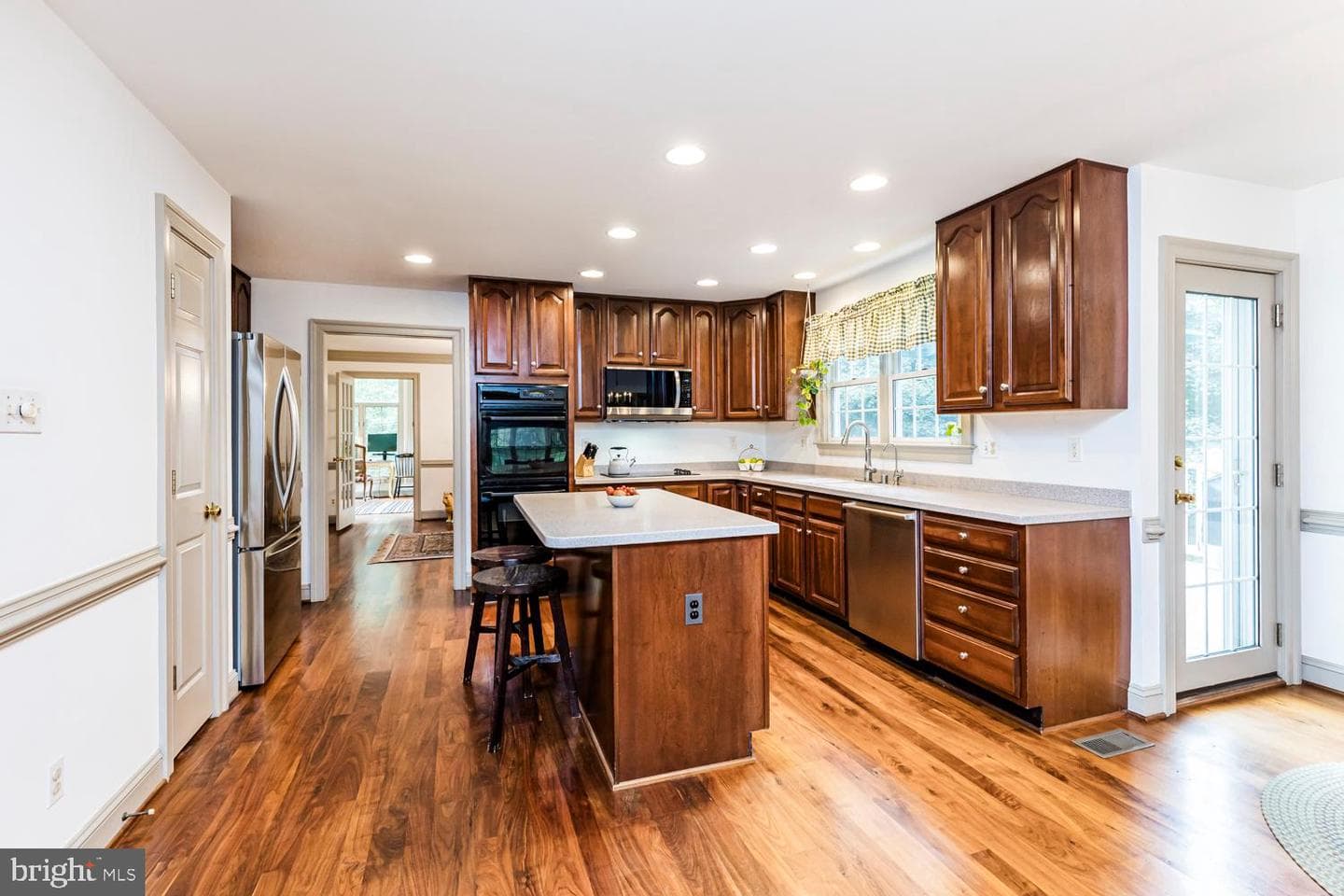 2803 Woodsdale Road photo 27
