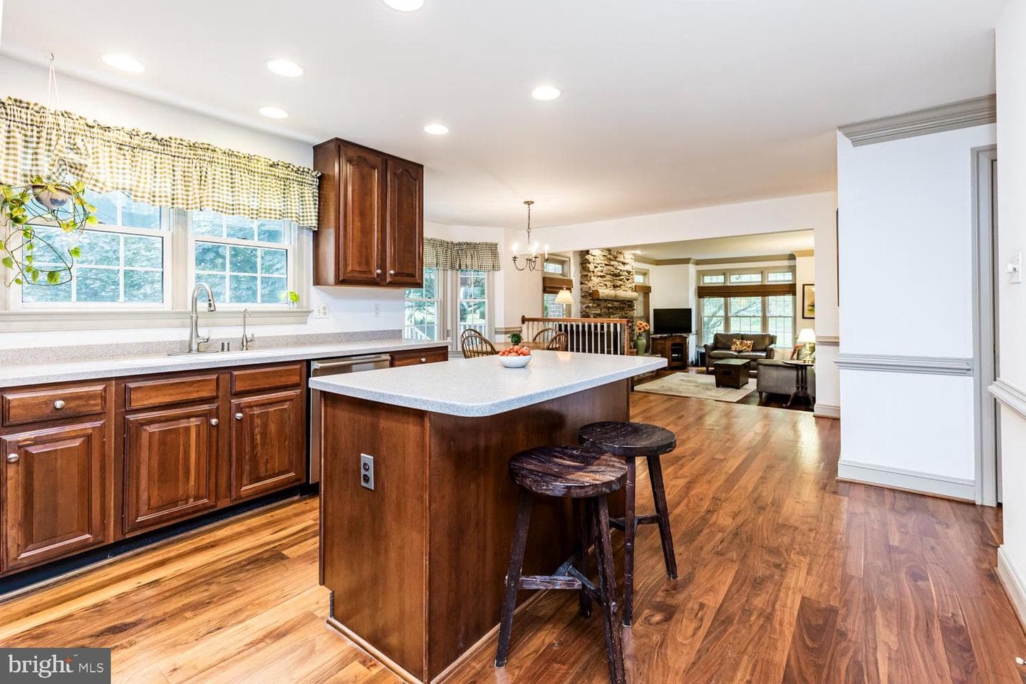 2803 Woodsdale Road photo 31