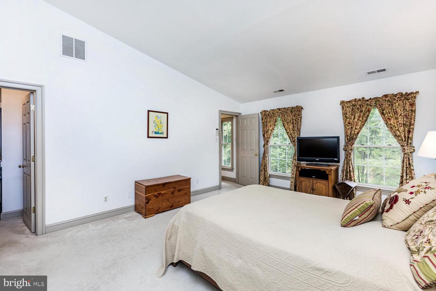2803 Woodsdale Road photo 47