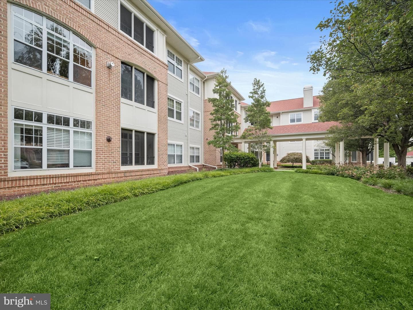 2115 Ganton Green #g-311 photo 31