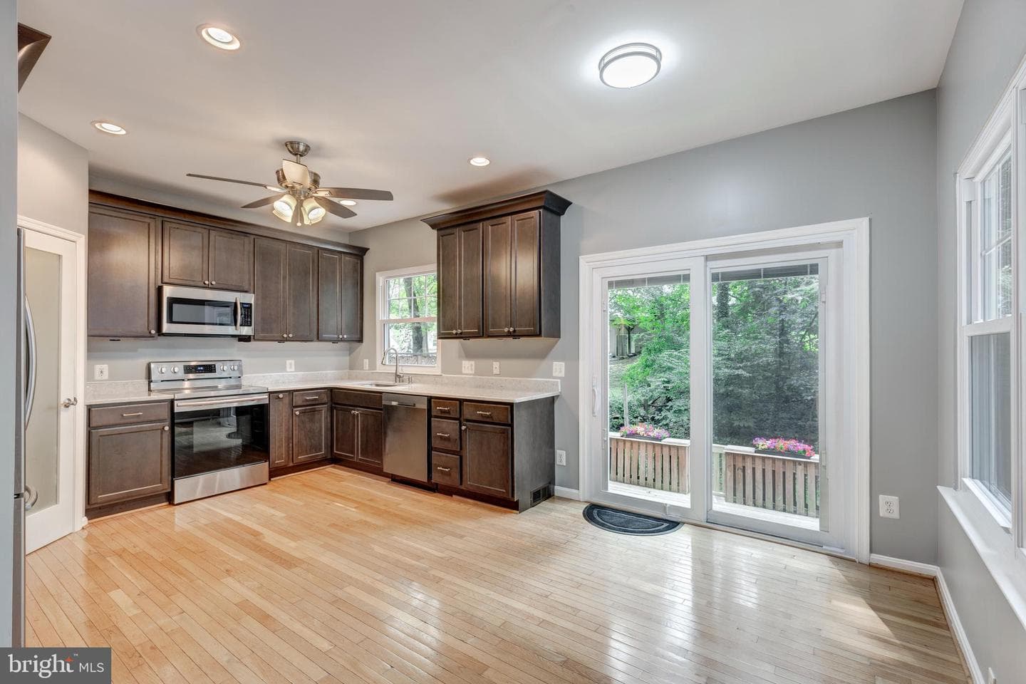 6553 Tyson Place photo 11