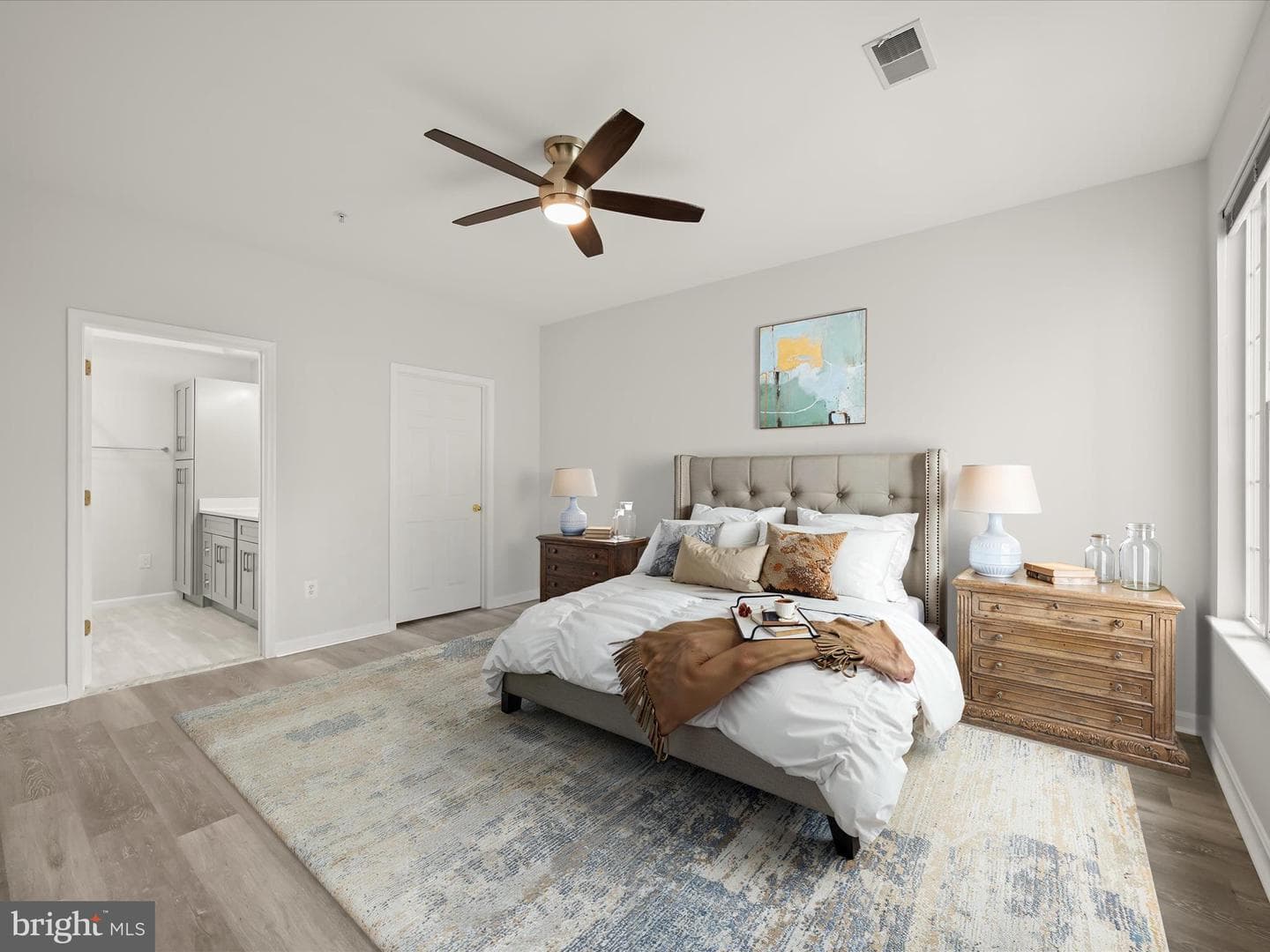 10822 Warfield Place #102 photo 15