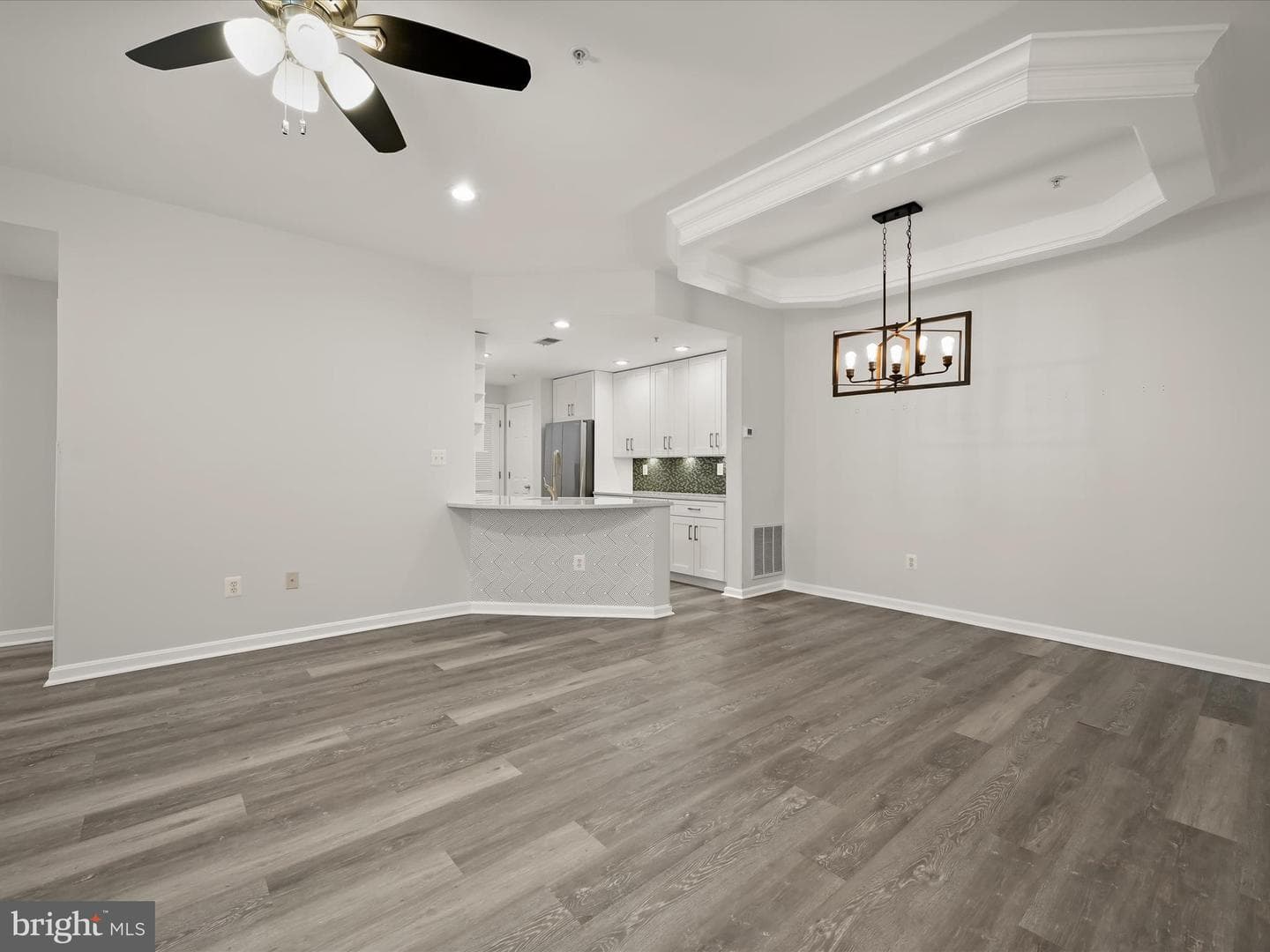 10822 Warfield Place #102 photo 7