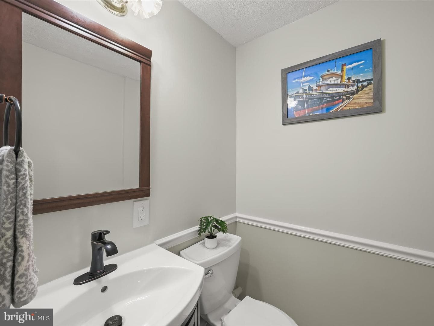 5509 Fox Tail Lane photo 23