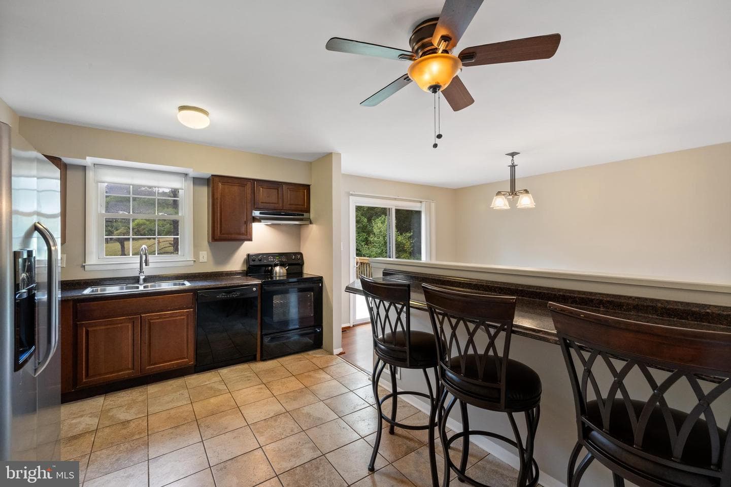 10078 Cabachon Court photo 3