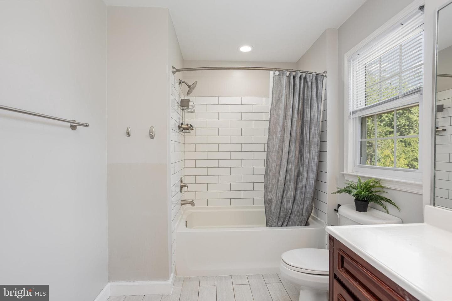 5457 Treefrog Place photo 18