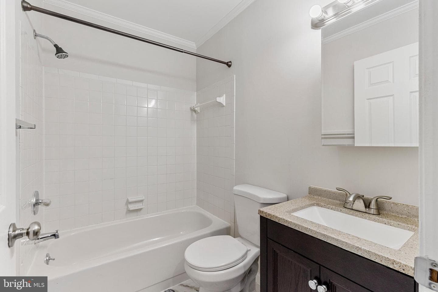 8871 Stonebrook Lane photo 15
