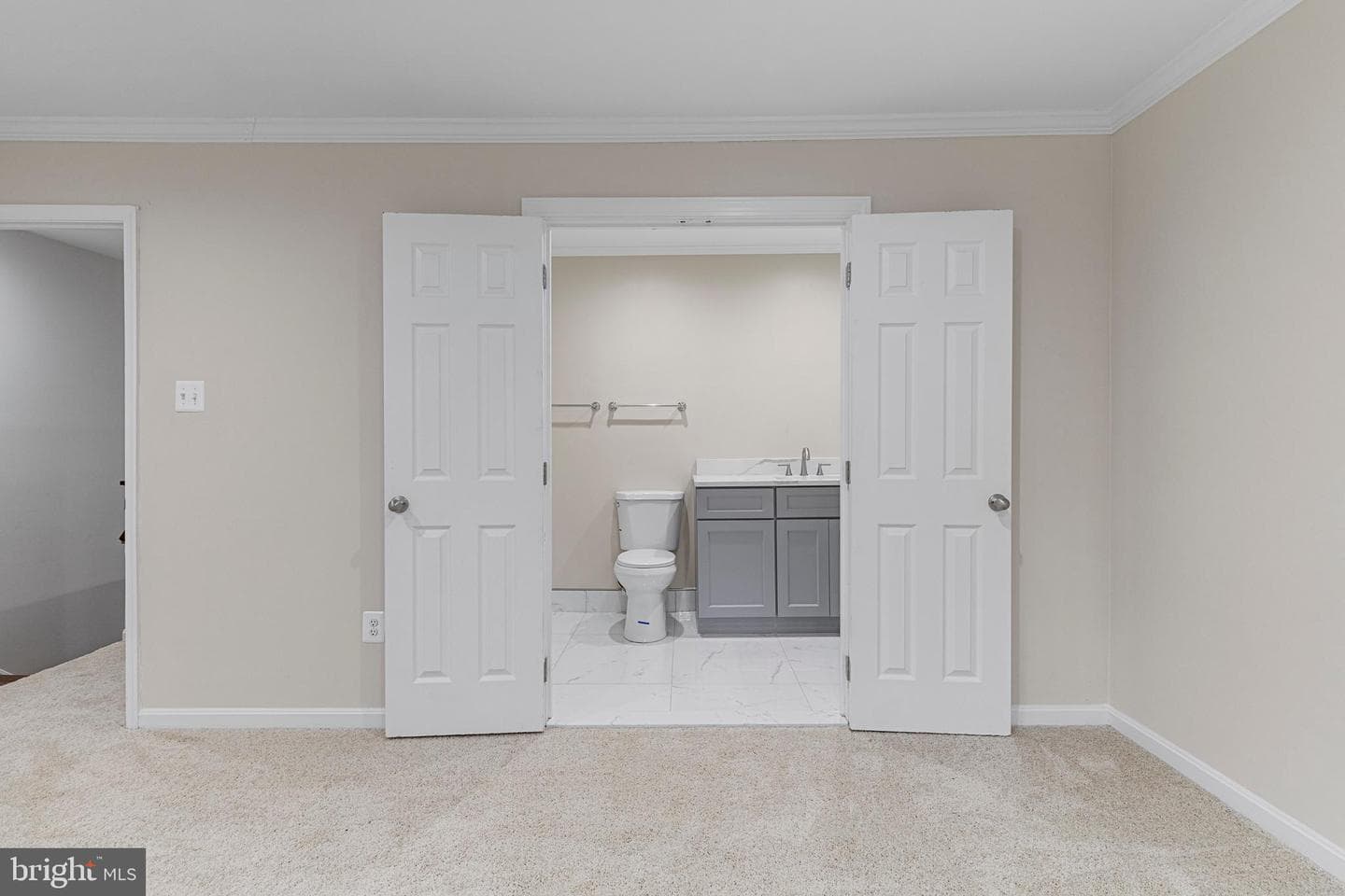 8871 Stonebrook Lane photo 21