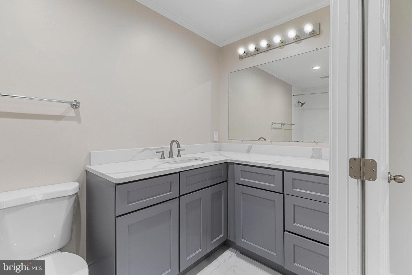 8871 Stonebrook Lane photo 22