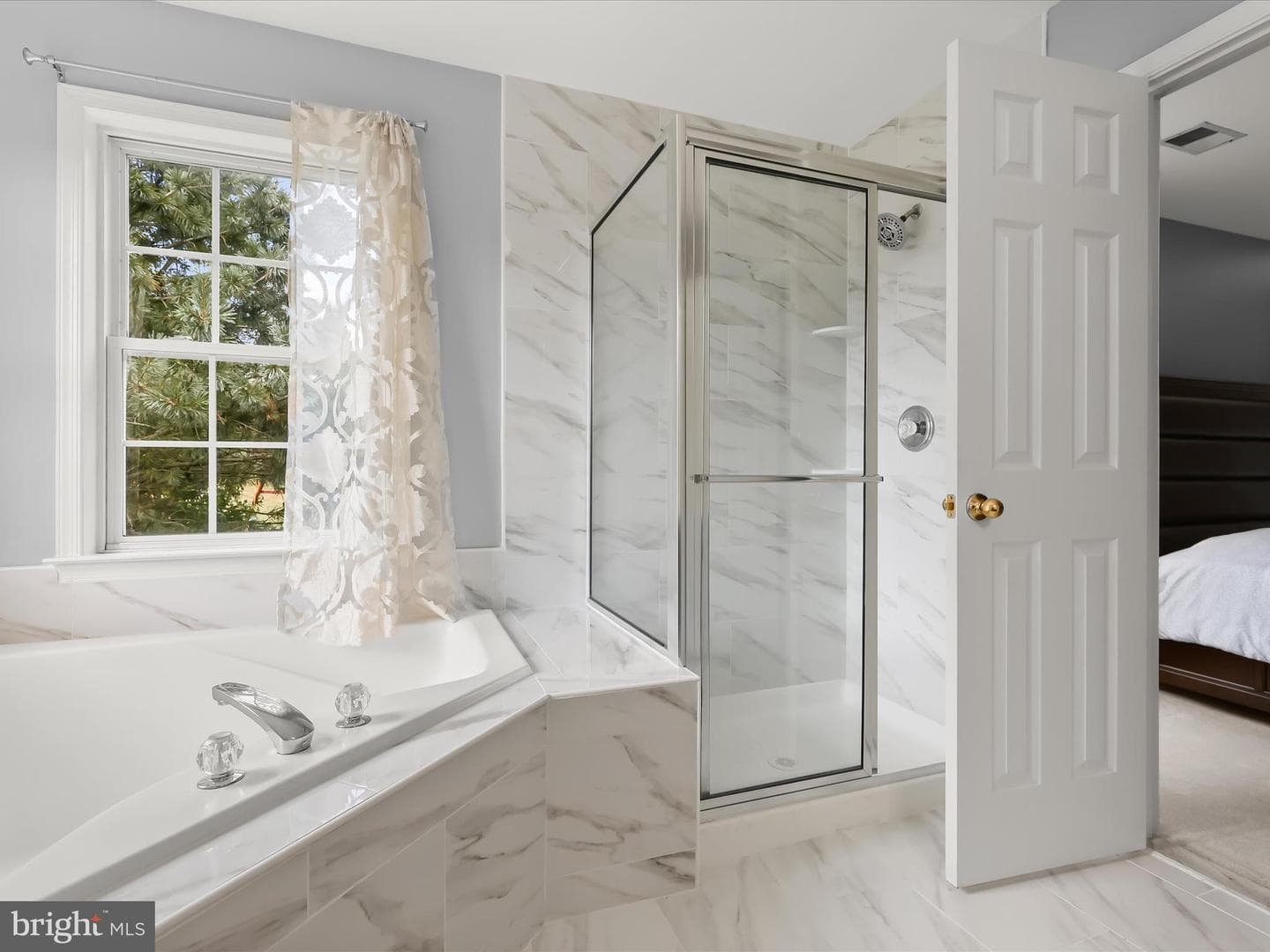 5816 Rockburn Woods Way photo 32