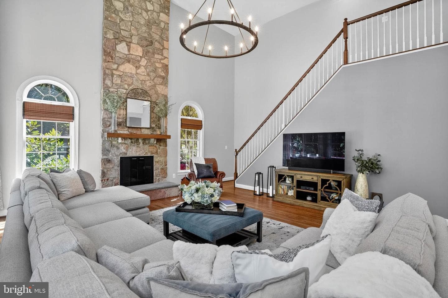 15004 Oak Ridge Court photo 10