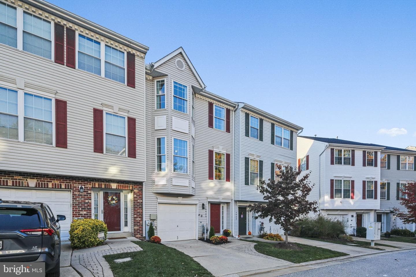 4953 Lee Farm Court #81 photo 2