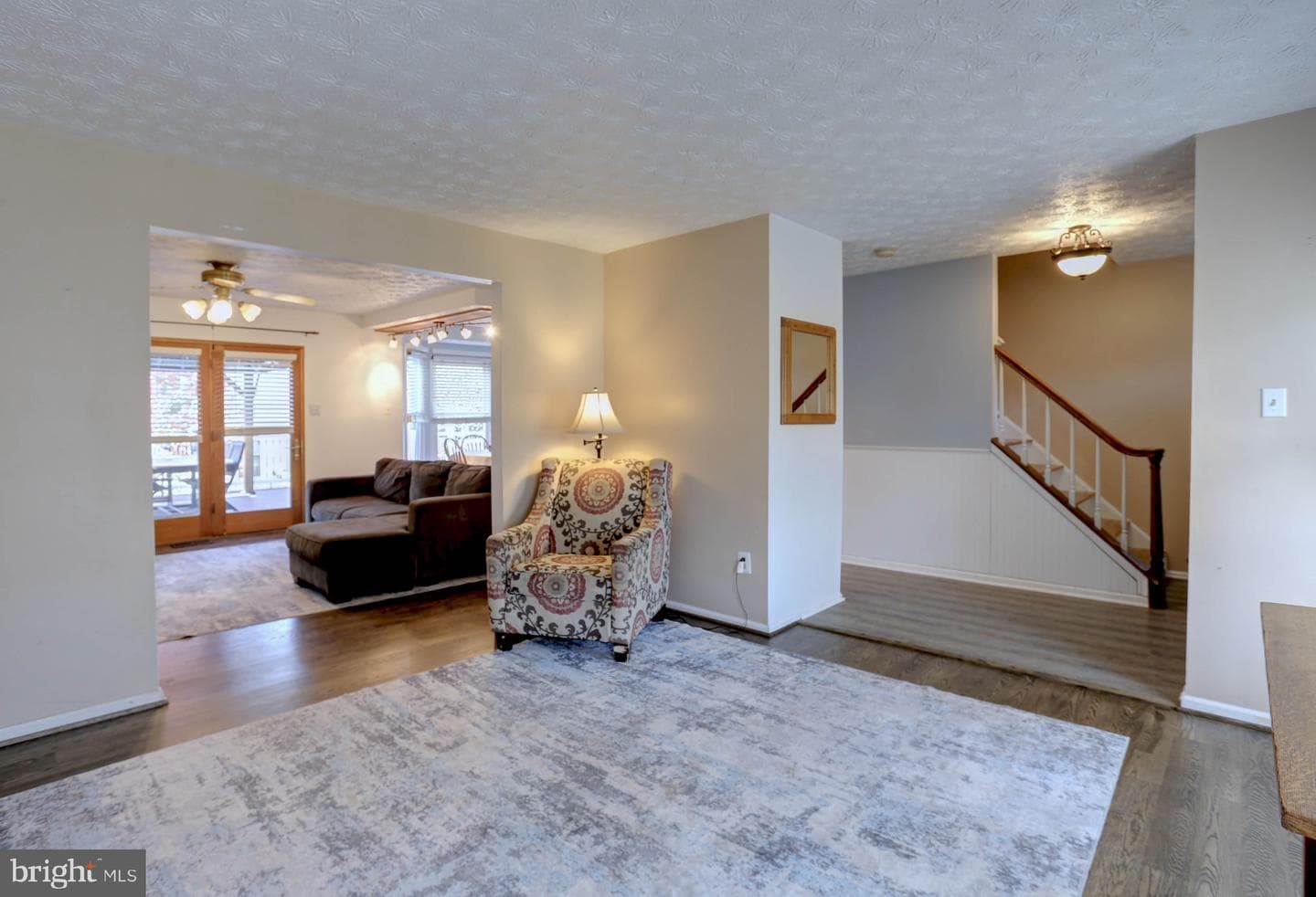 8200 Splashing Brook Court photo 12