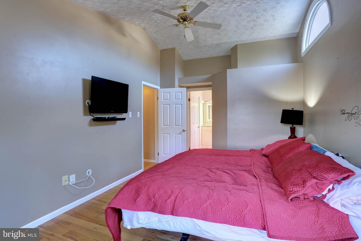 8200 Splashing Brook Court photo 30