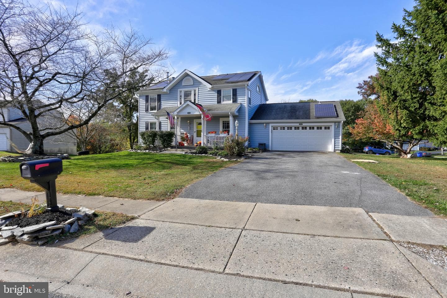 8200 Splashing Brook Court photo 4