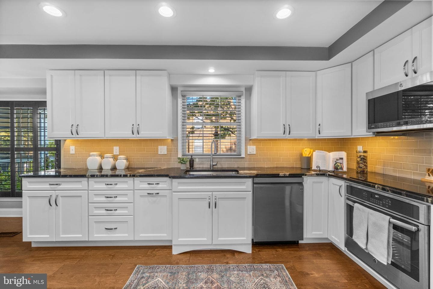 6601 June Apple Court photo 8