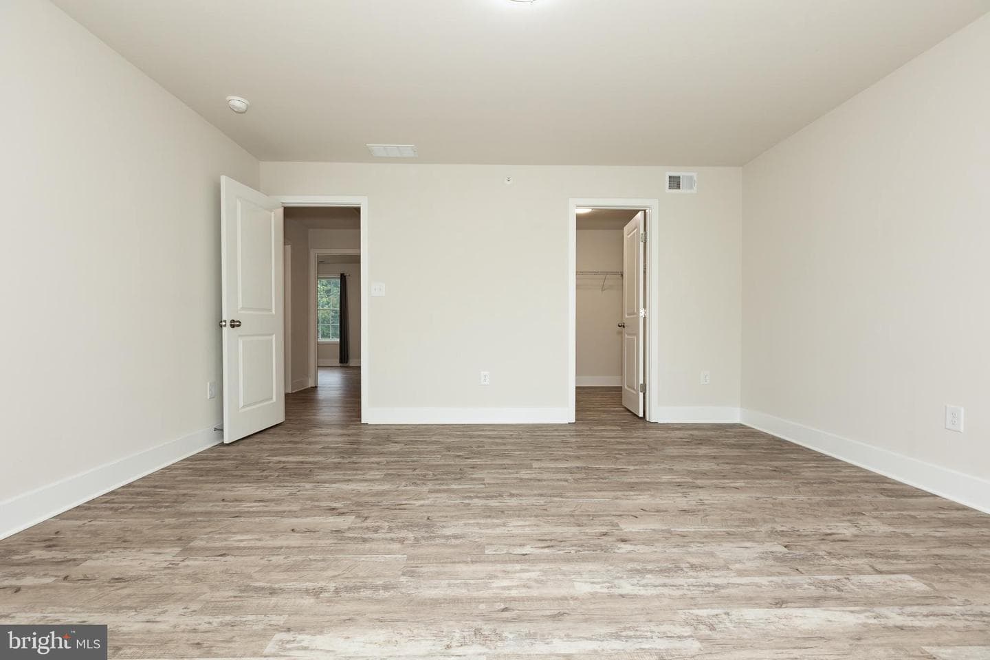 6274 Mound Street photo 50