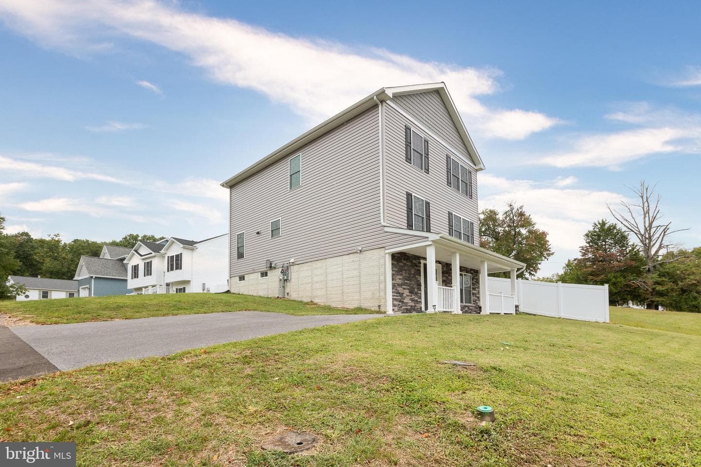 6274 Mound Street photo 76