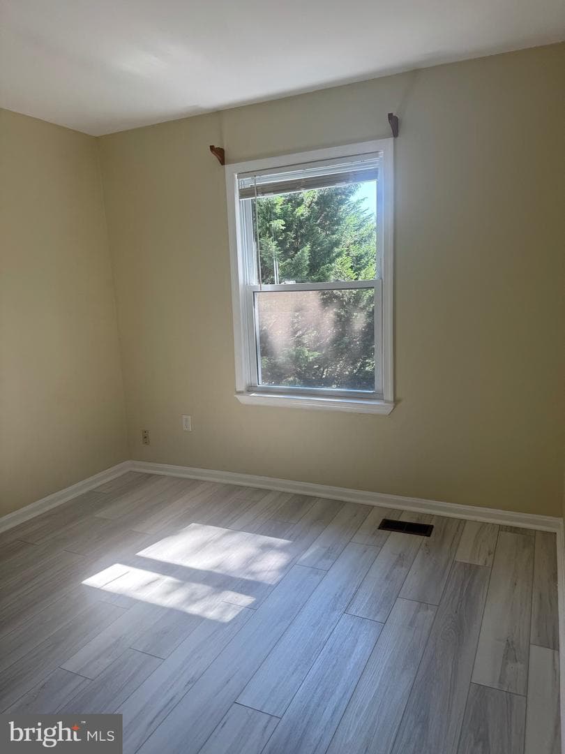 5416 Morning Glory Court photo 32