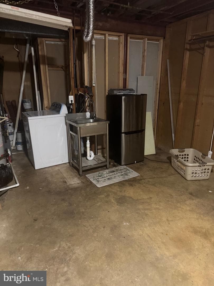 5416 Morning Glory Court photo 37