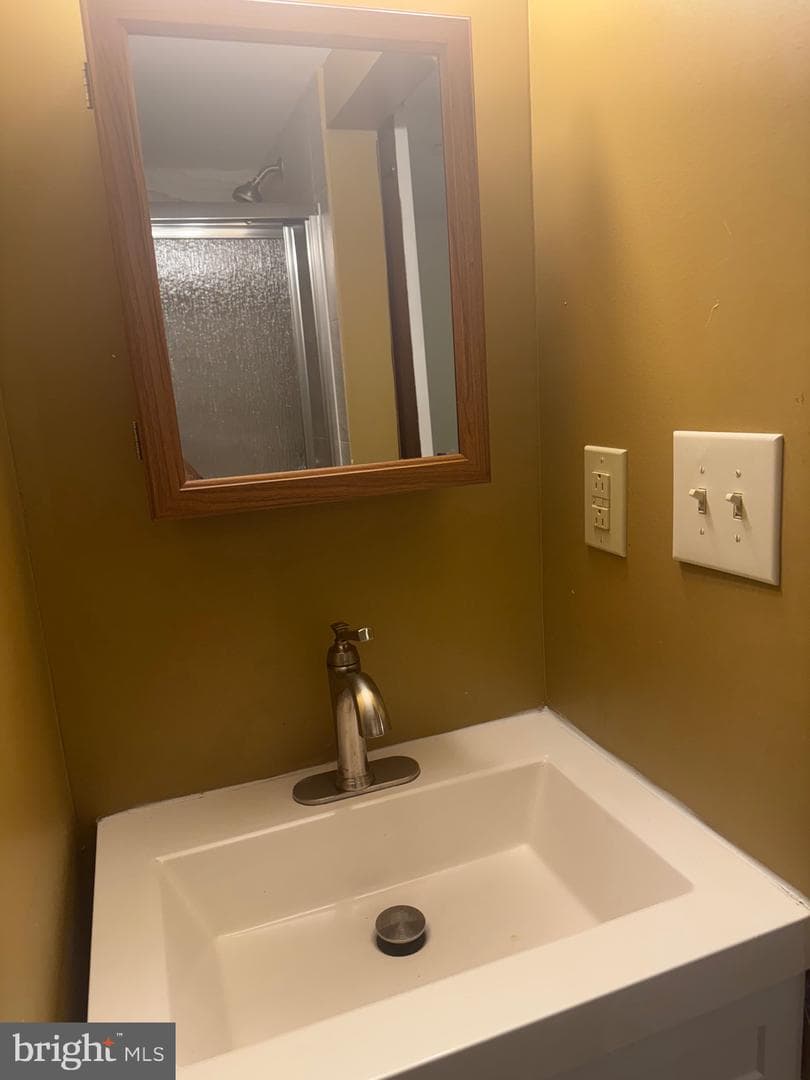 5416 Morning Glory Court photo 46