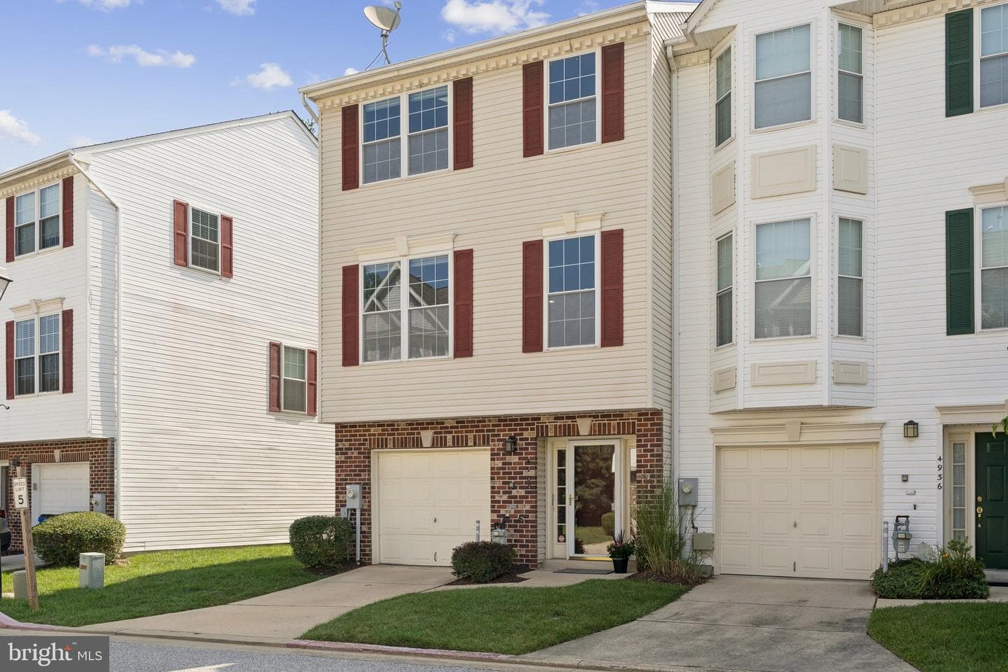 4938 Lee Farm Court #95 photo 8