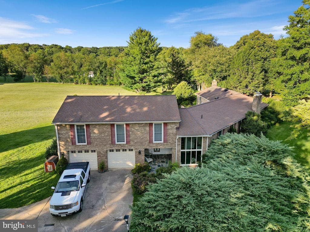 3185 Jennings Chapel Road photo 27