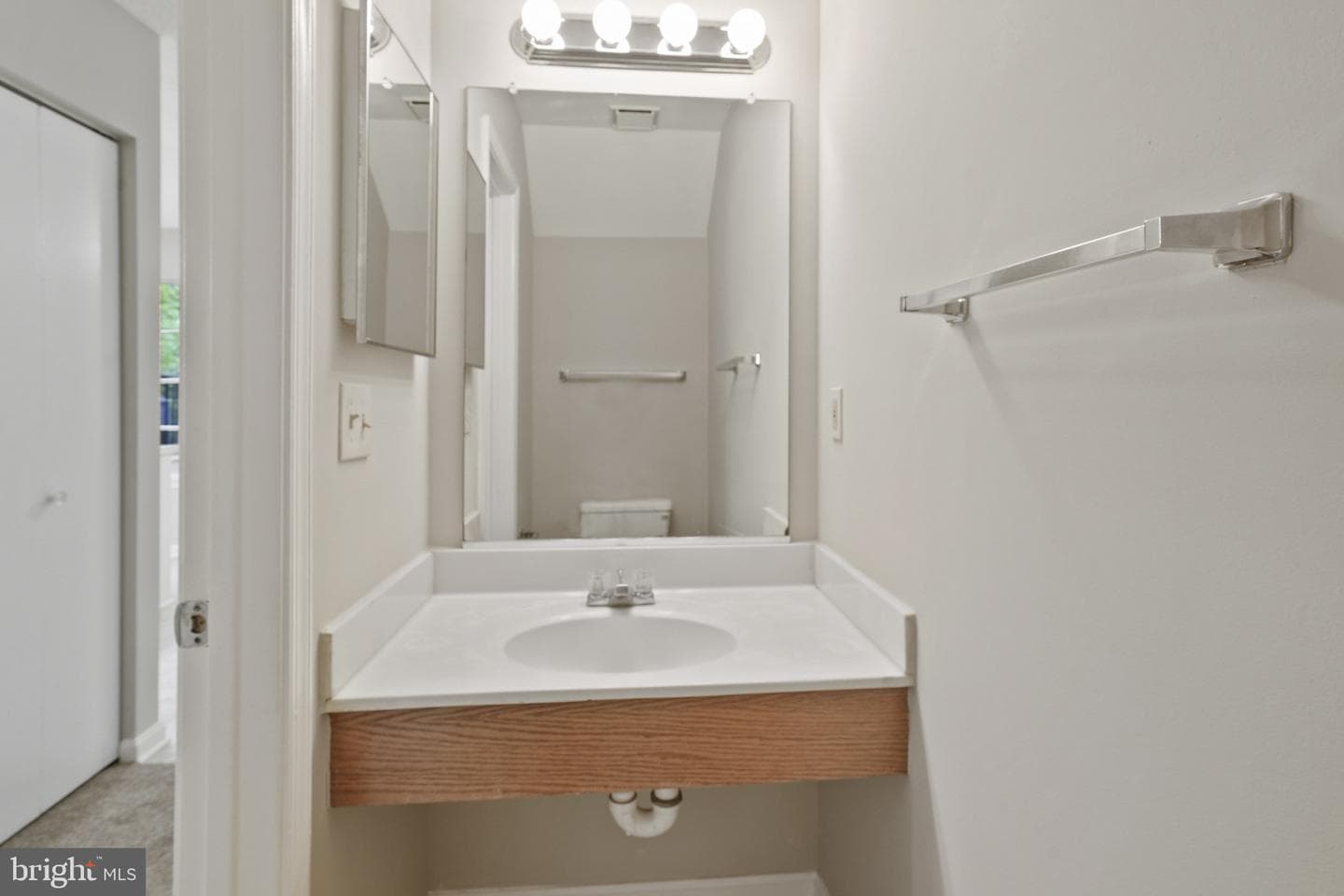 4940 Dorsey Hall Drive #7 photo 20