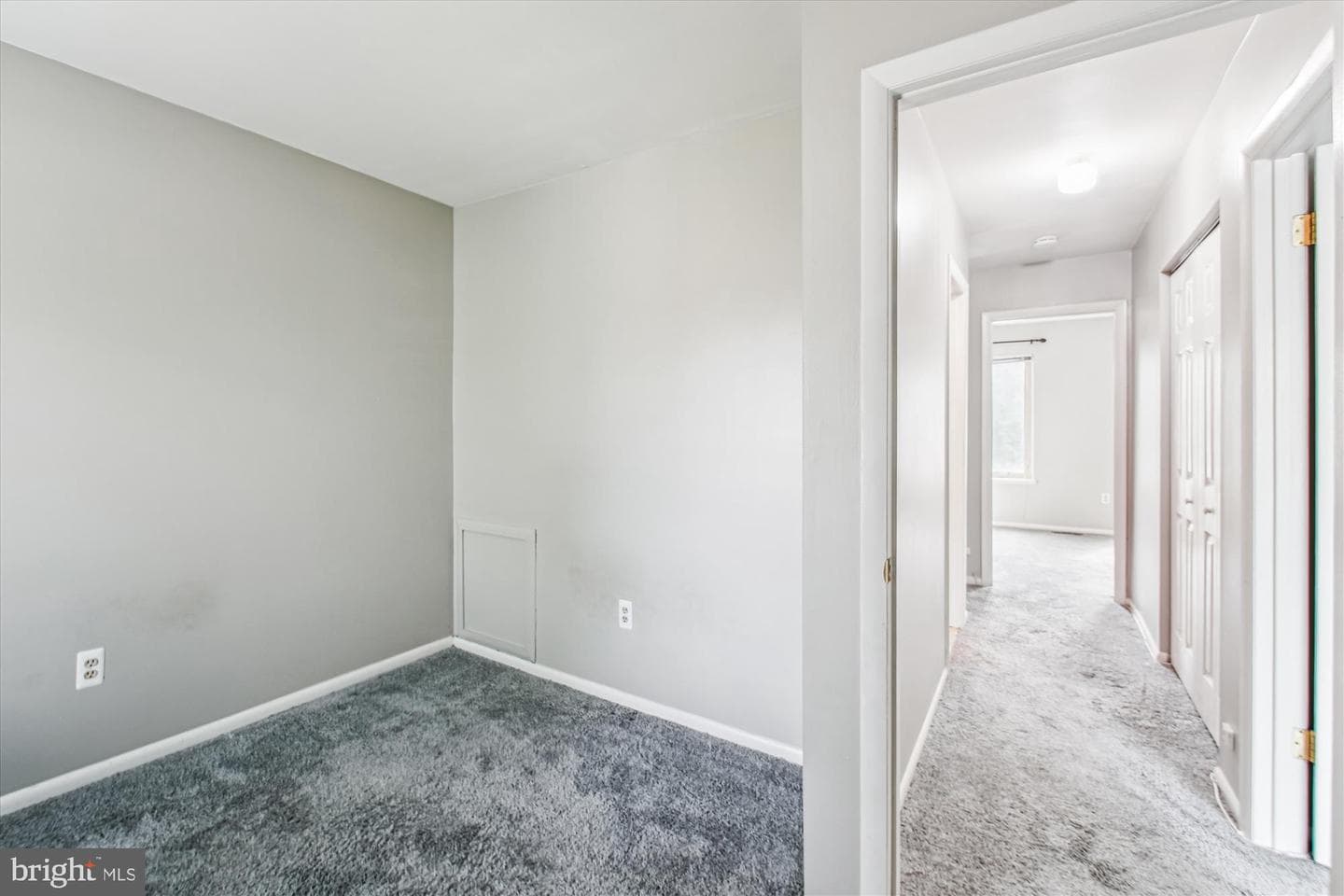 9469 Clocktower Lane photo 20