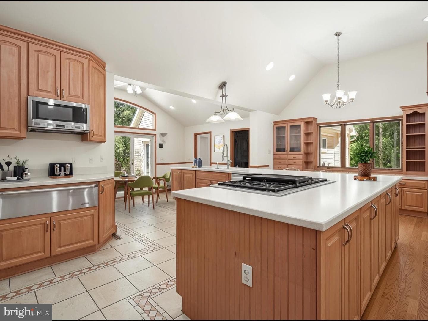 1242 Crows Foot Road photo 15