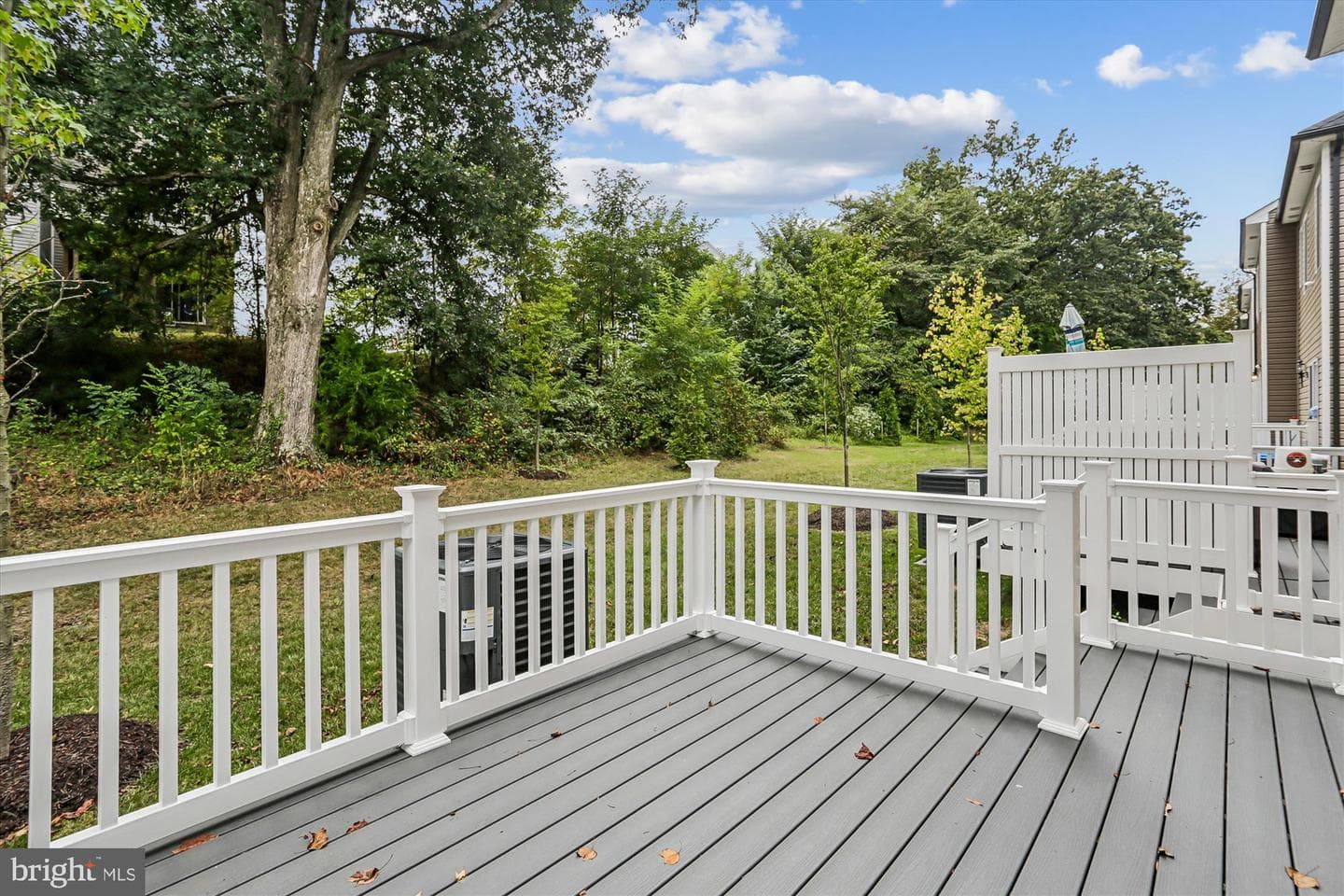 9256 Laurens Way photo 6